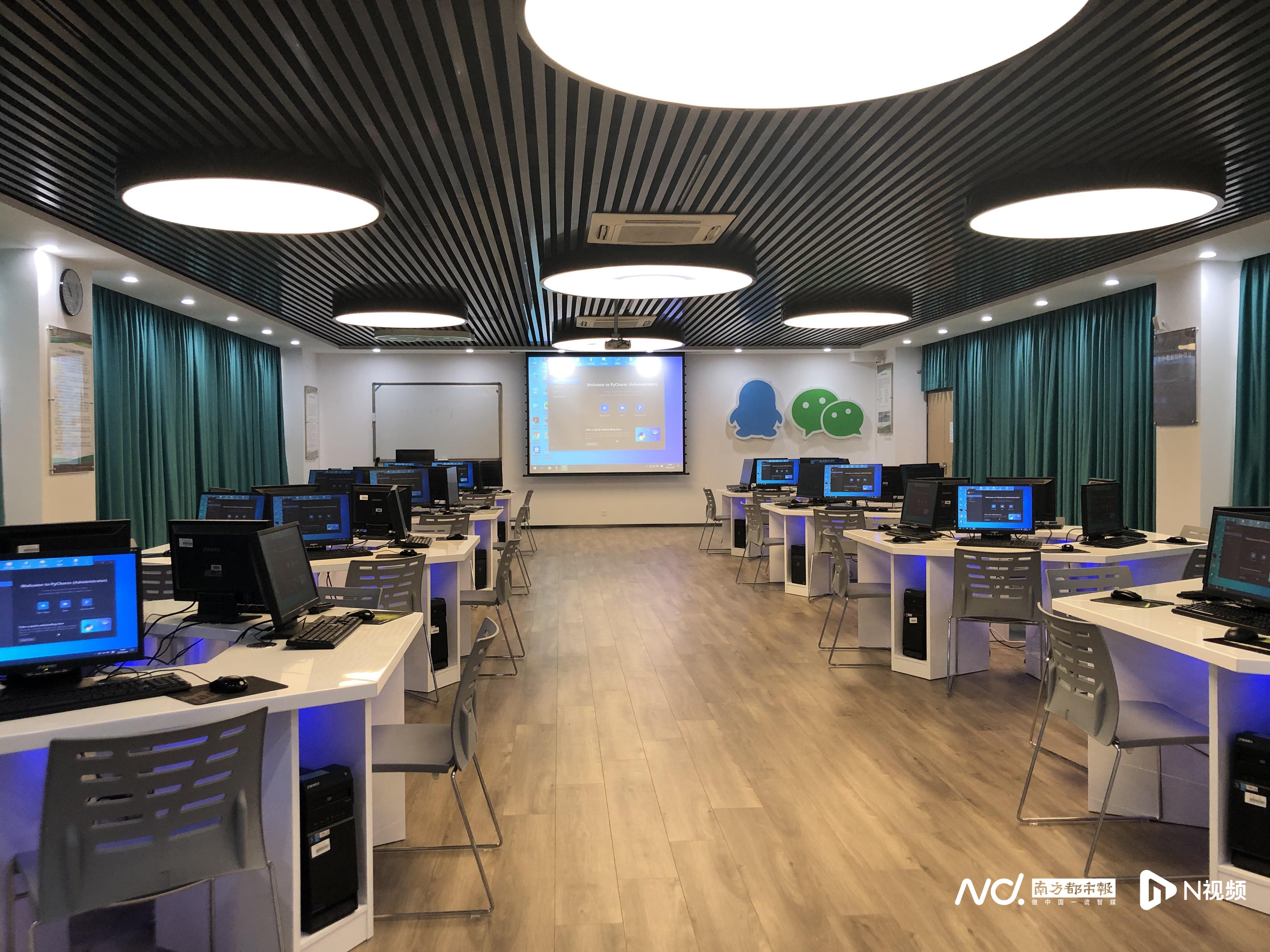校企联合建设打造“教、学、做、创、研”一体化教学体系.jpg
